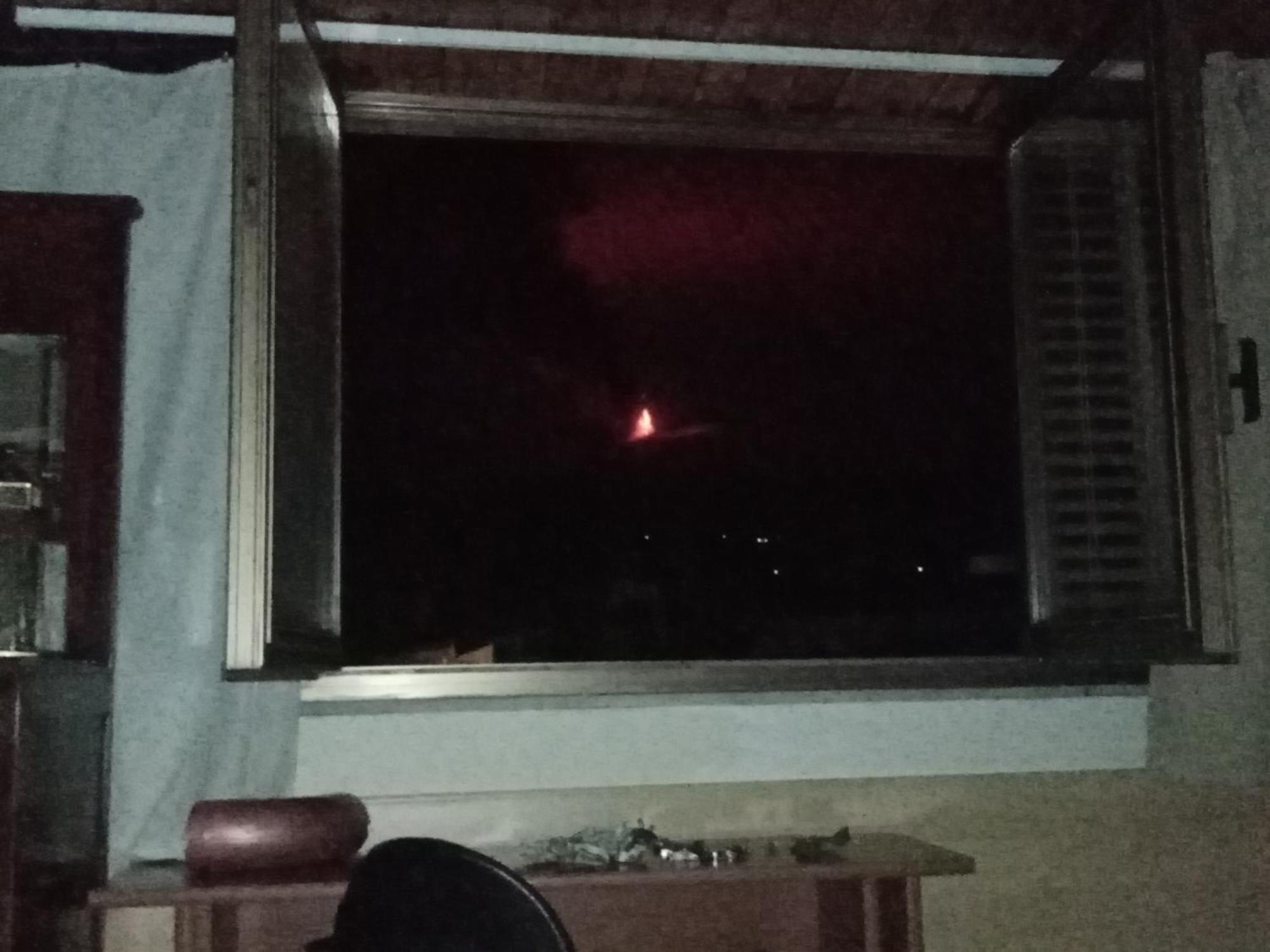 La Finestra Sull'Etna Villa Лингуаглоса Екстериор снимка