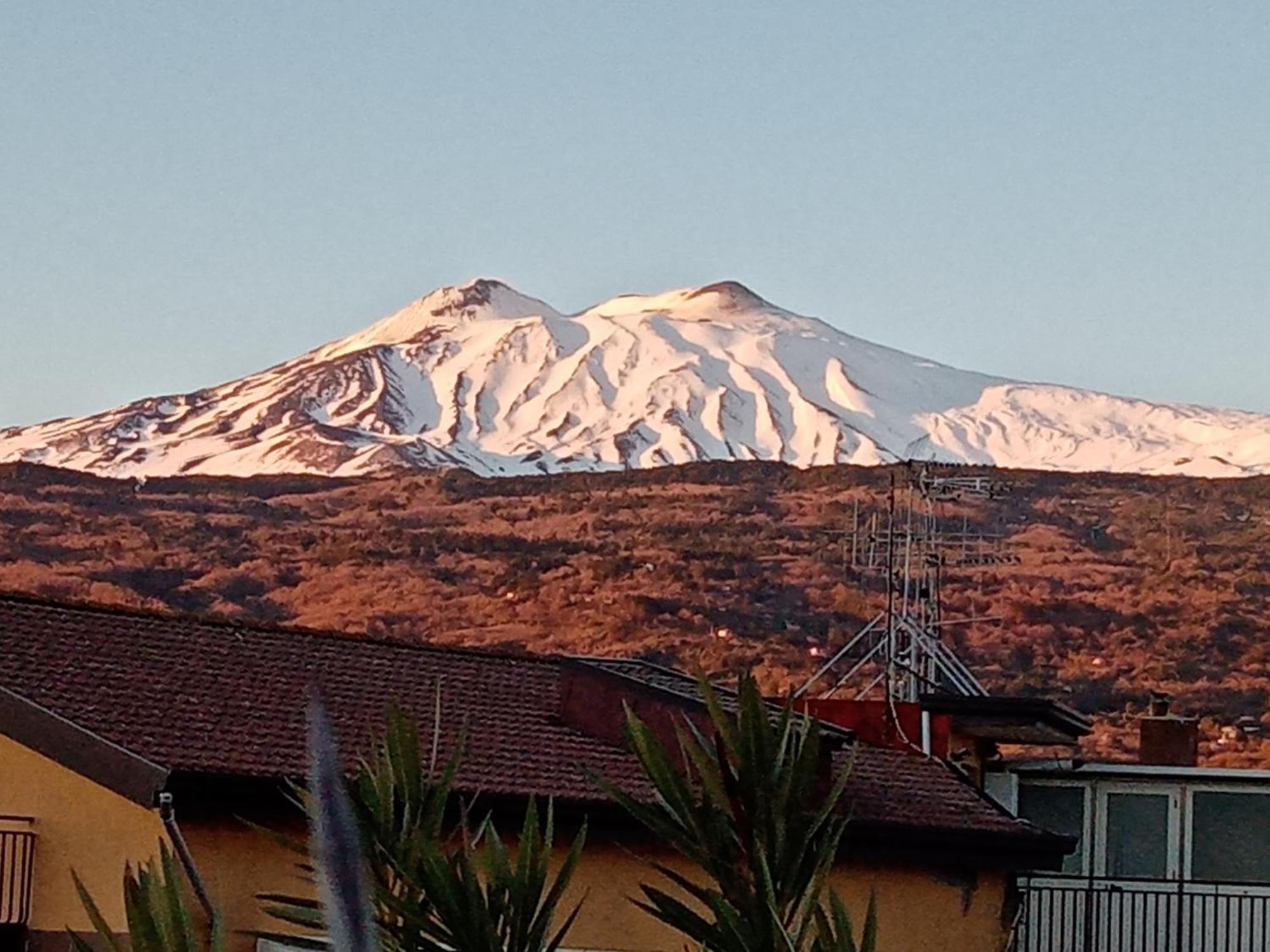 La Finestra Sull'Etna Villa Лингуаглоса Екстериор снимка